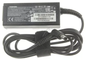 Toshiba P000567740 - Passend für toshiba ac adaptor(3pin) 4